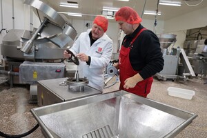Handtmann pakt flink uit tijdens Anuga FoodTec