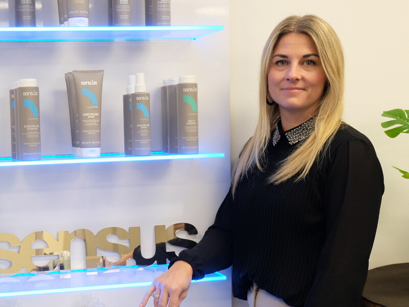 Van groothandel naar merkenspecialist: Superstore for Hair wordt Super Hair Brands