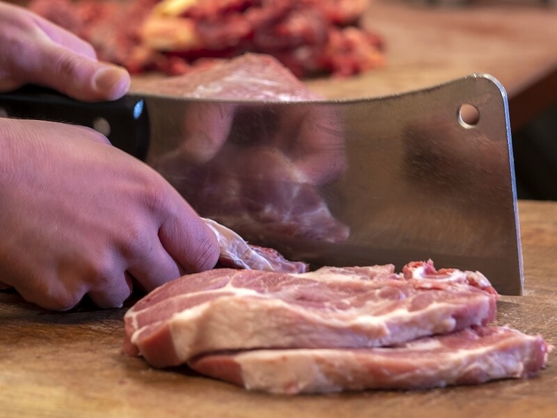 'Helft Nederlanders vindt dat vlees duurder mag'